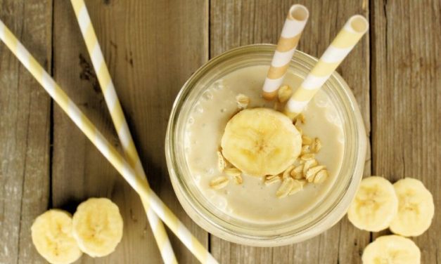 ¿Cómo hacer batido de plátano, yogurt y avena? Receta 100% sana